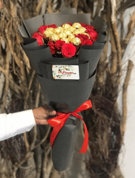 Ferrero Rocher With Red Roses