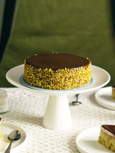 Pistachio Three Milk Cake – same-day flower delivery Pakistan | Proflowers.pk