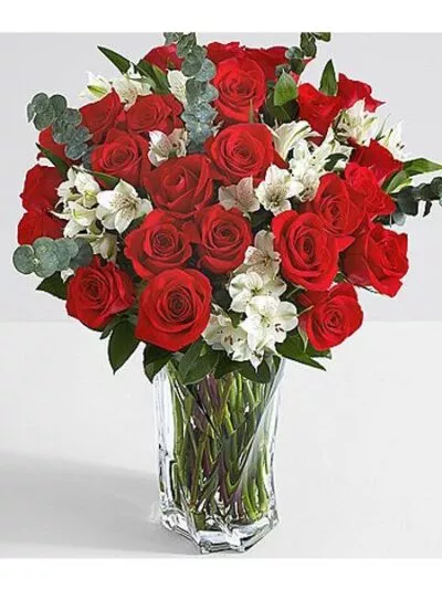 Valentine Lovely Red Roses – same-day flower delivery Pakistan | Proflowers.pk