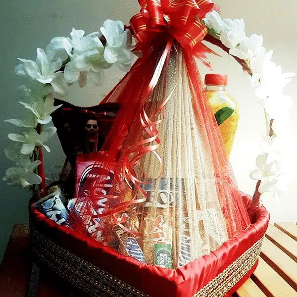 Sweetest Chocos Heart Basket – same-day flower delivery Pakistan | Proflowers.pk